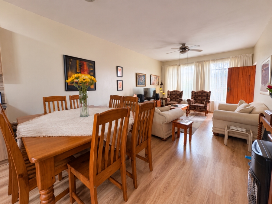2 Bedroom Property for Sale in Flimieda North West